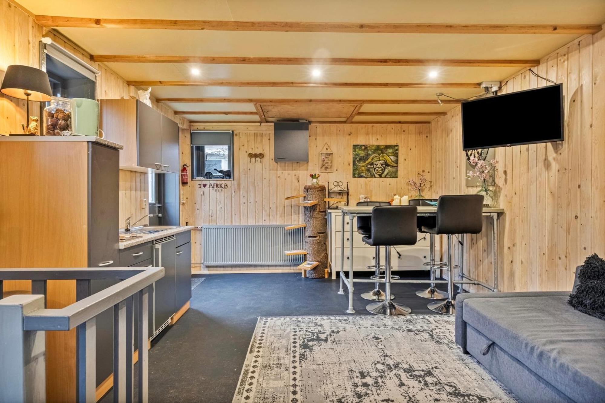 Gastenverblijf 'De Hupsakeet' Barneveld Exterior photo